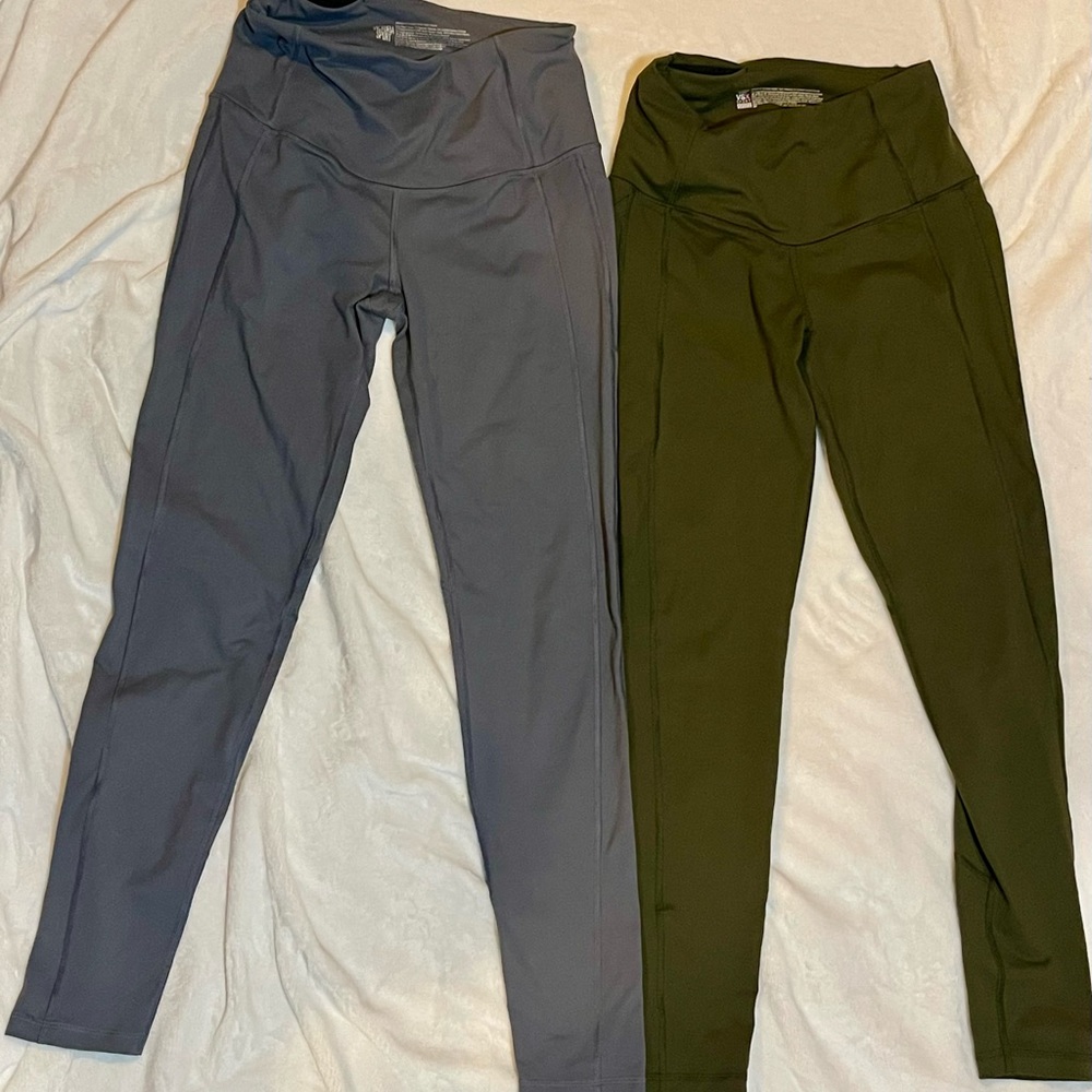 Victoria’s Secret VSX Sport Women’s Green & Gray Leggings Both Size Medium